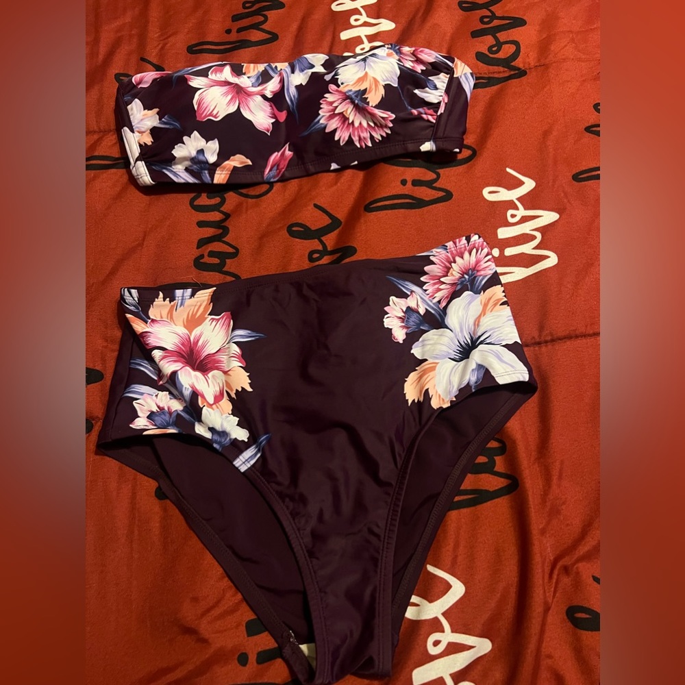 Two pieces bathing suits